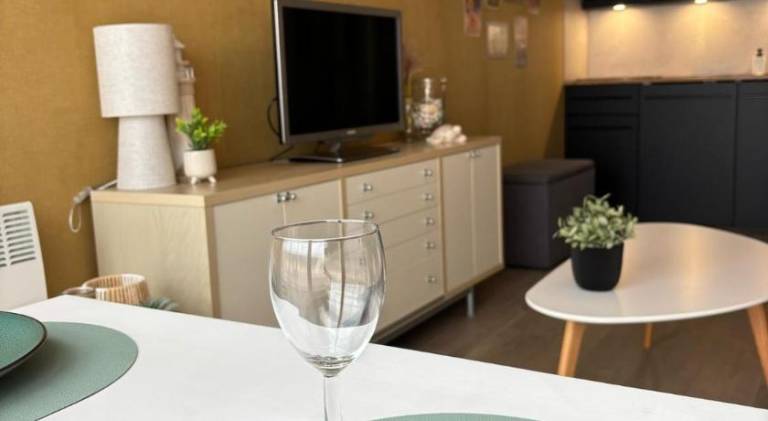 Pleasant holiday apartment | Close to the beach | Dogs allowed — photo 2