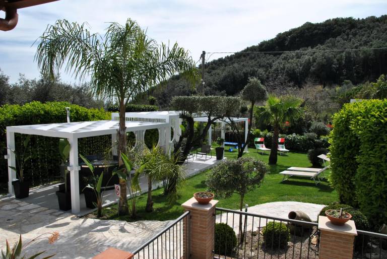 Villa  Castellonorato