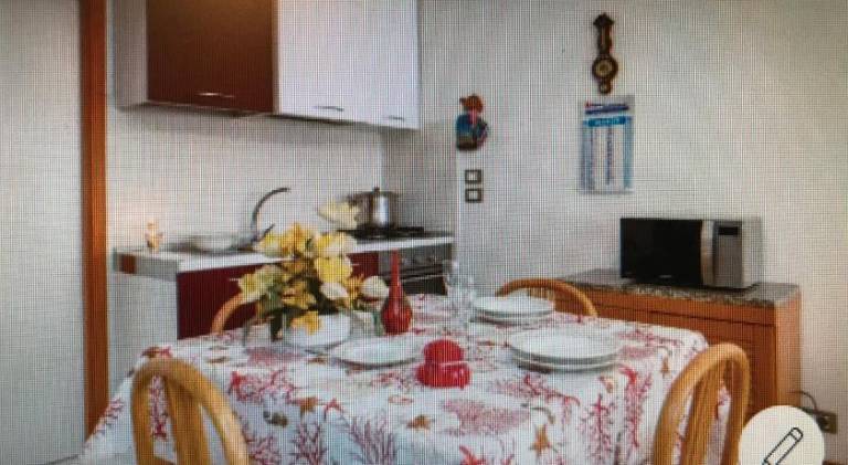 Holiday apartment | Next to the beach | Pets allowed in Lavagna
