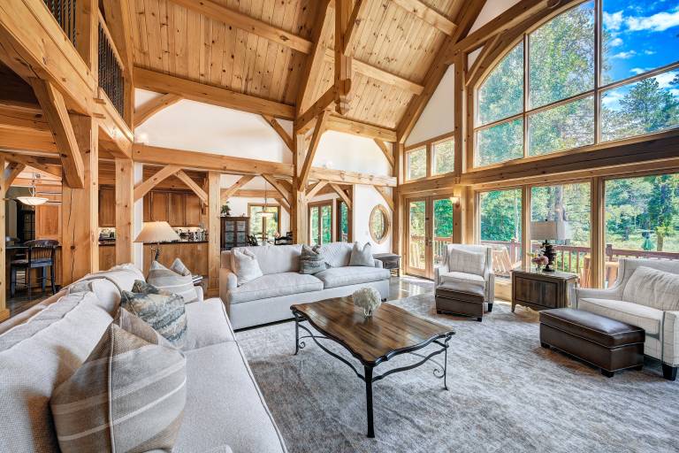 527 m&sup2; Ferienhaus