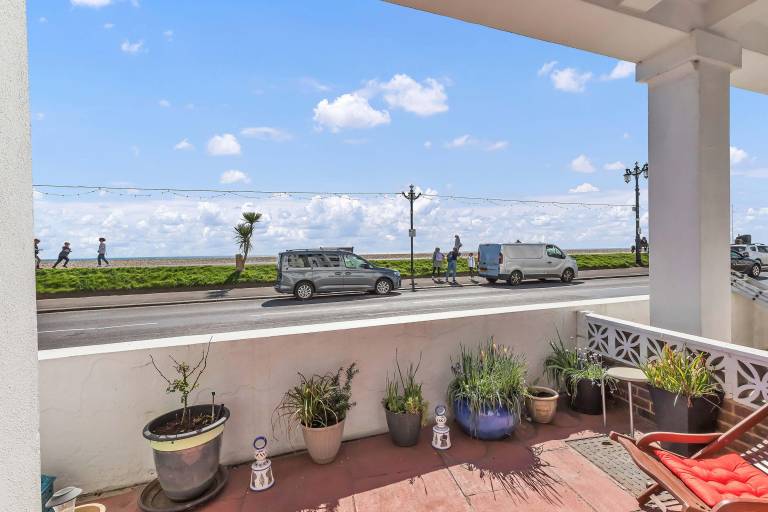 Apartment Shoreham-by-Sea