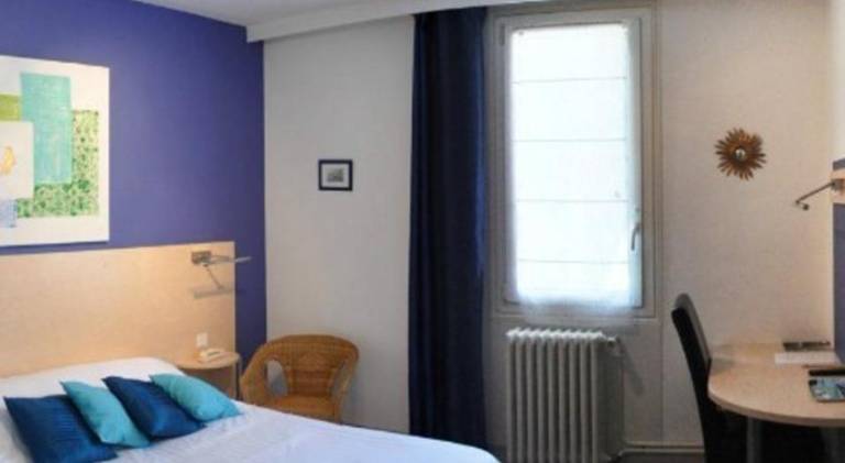 Logis Hotel-Restaurant La Croix Couverte — photo 2