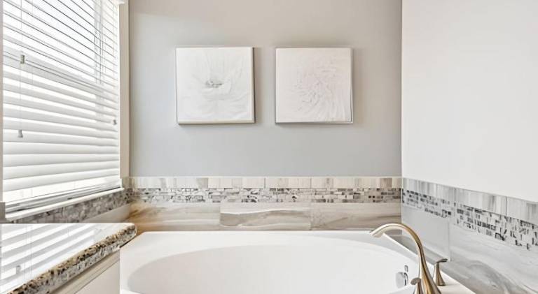 Beautiful villa with jacuzzi & pool | Dogs allowed — photo 5