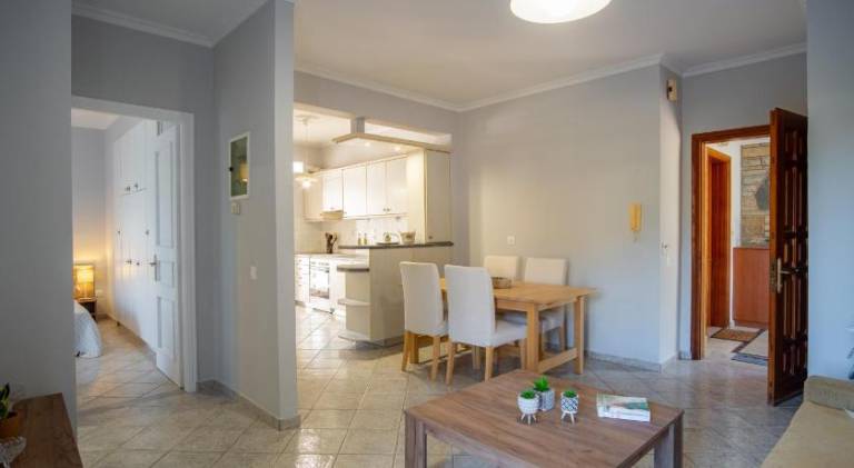 House with patio & yard | Dogs allowed in Samos
