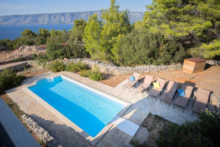 Family-friendly lovely villa with barbeque, patio & yard | Sea view | Pet-friendly in Hvar
