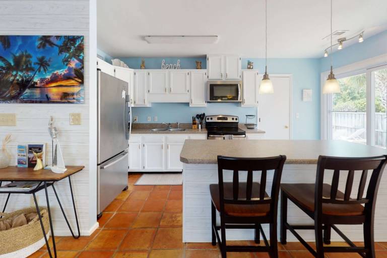 Children-friendly vacation home with private pool & barbecue | City view | Next to the beach | Pets are welcome — photo 5