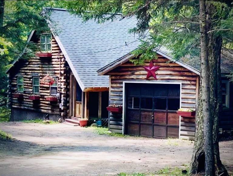 Cabin  Tupper Lake