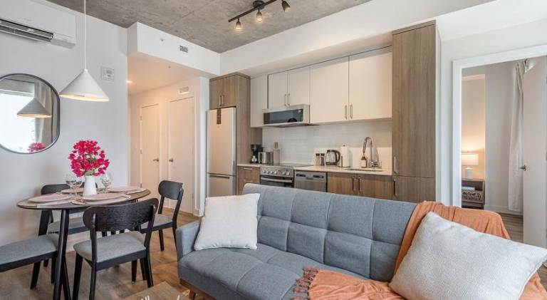 Holiday apartment with 1 room for 4 persons in Montréal, QC
