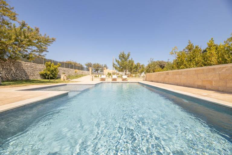 Nice rental apartment with barbecue, yard & patio | Pet-friendly — photo 2
