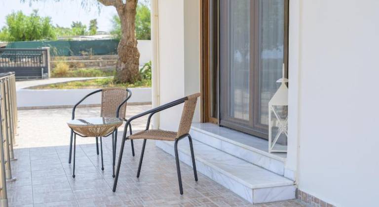 Vacation home with terrace & garden | Dogs allowed — photo 4