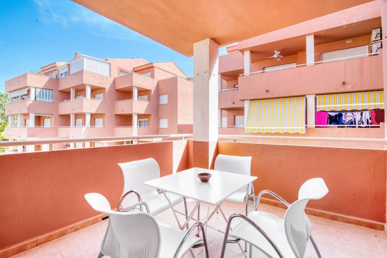 Apartment with pool, terrace & fast internet | Garden view | Close to the beach | Pet-friendly — photo 3