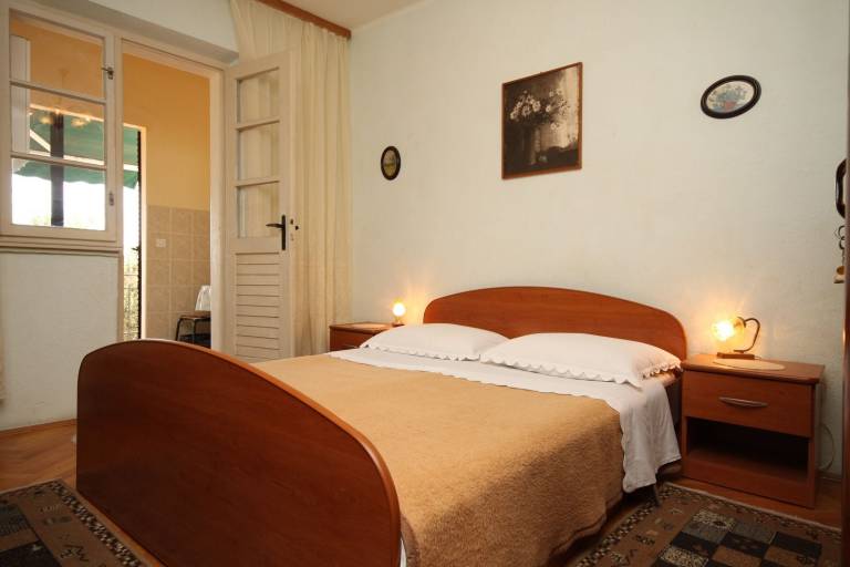 Apartment Podgora