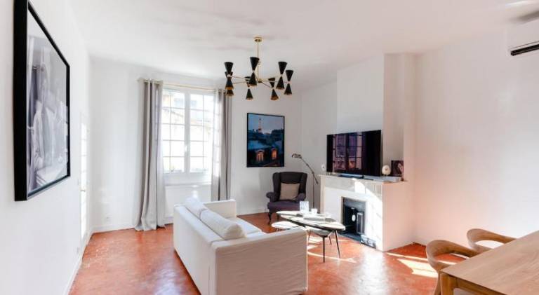 Holiday apartment with 1 room for 4 persons in Meyreuil