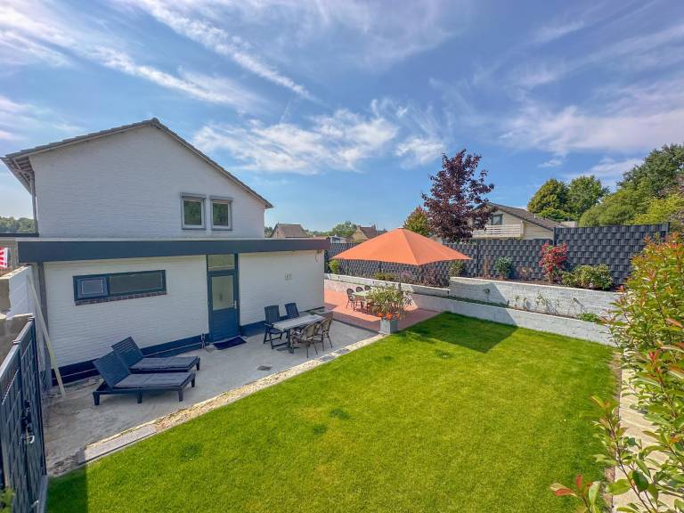 Haus mit Garten in der Nähe von Valkenburg