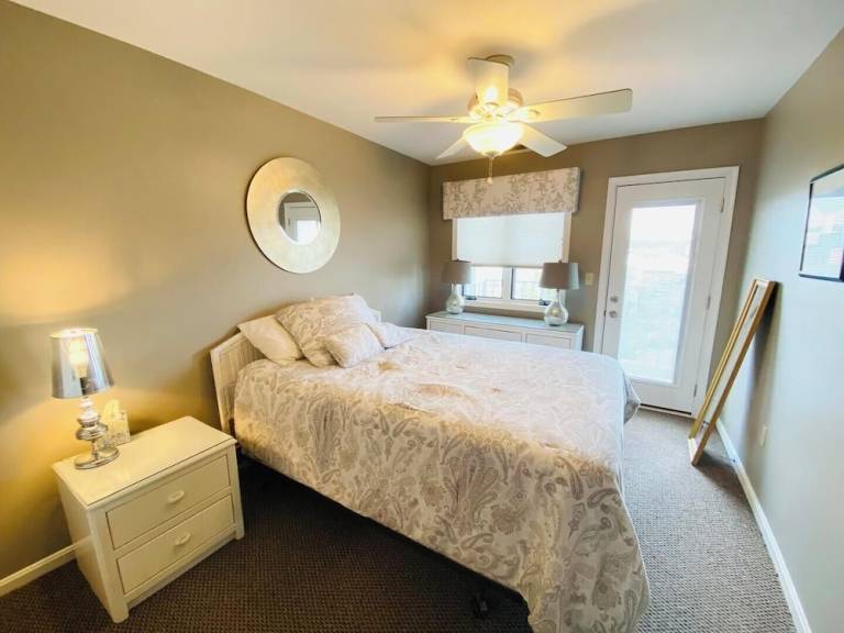 Condo  Dewey Beach