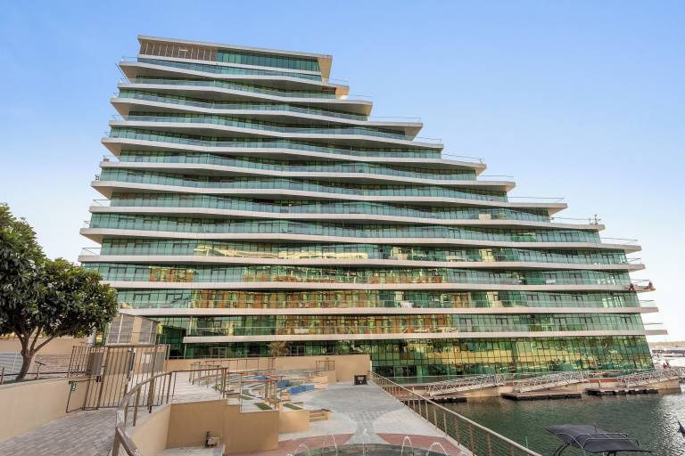 Apartment  Al Zahiyah