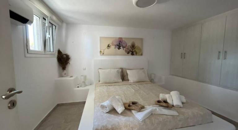 Nice house | Pets are welcome in Paros