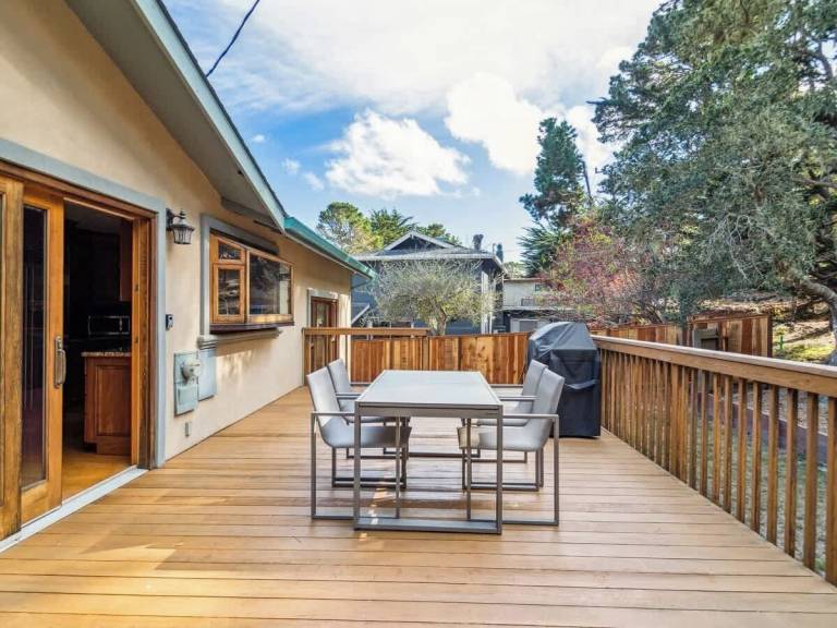 House Monterey