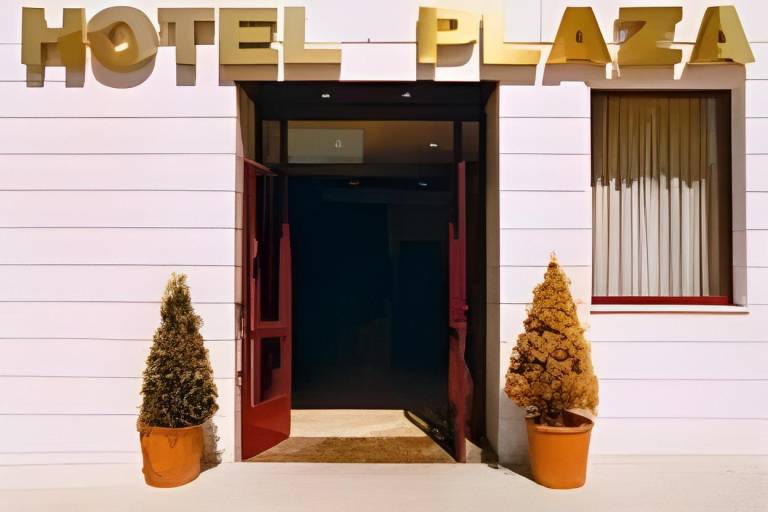 Hotel Pamplona Plaza in Pamplona