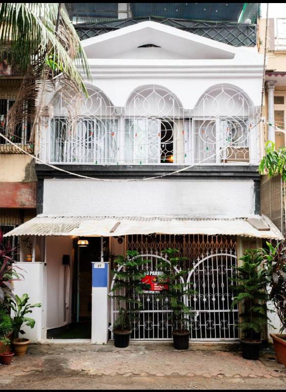 Villa  Juhu Beach