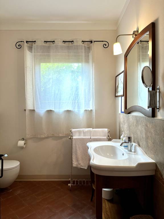 Family-oriented charming farm with grill, pool & garden | Mountain view | Pets are welcome — photo 5