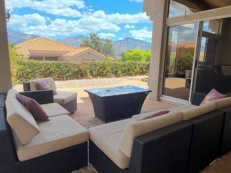 House Oro Valley