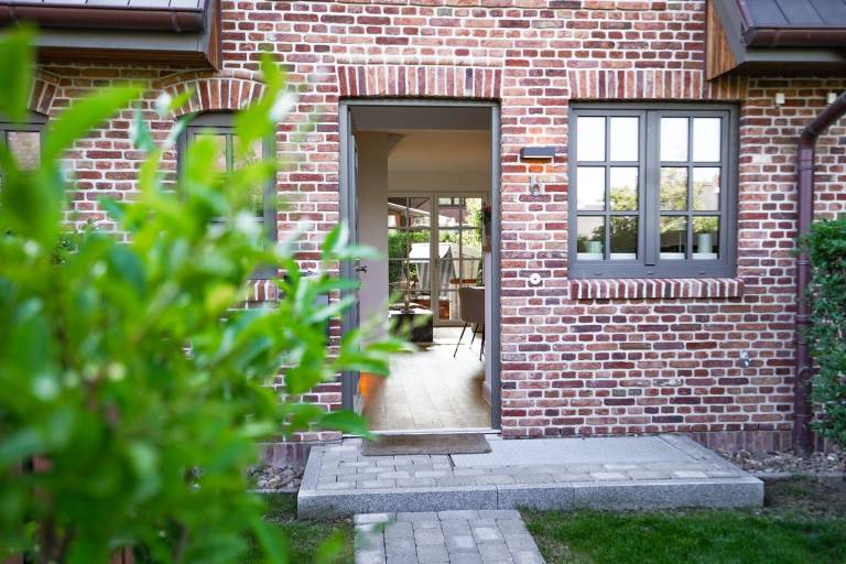 Hochwertiges Ferienhaus für 6 Personen mit eigener Sauna und Terrasse — photo 3