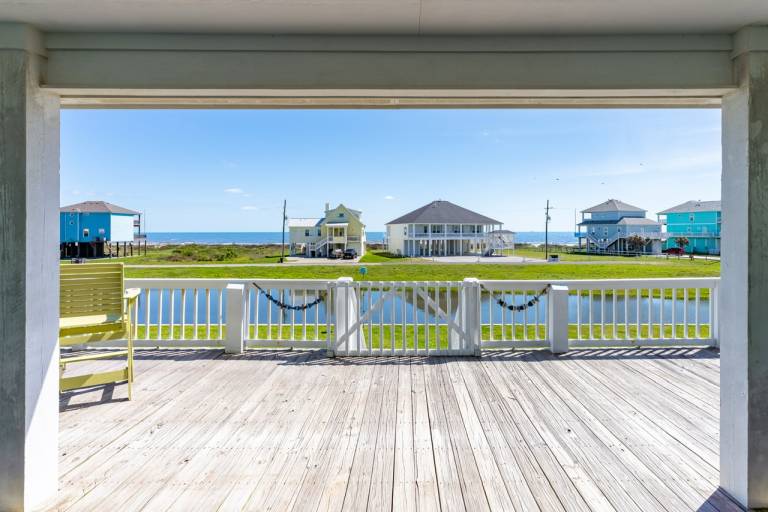 Charming vacation home with barbeque | Beach view | Pets are welcome — photo 3