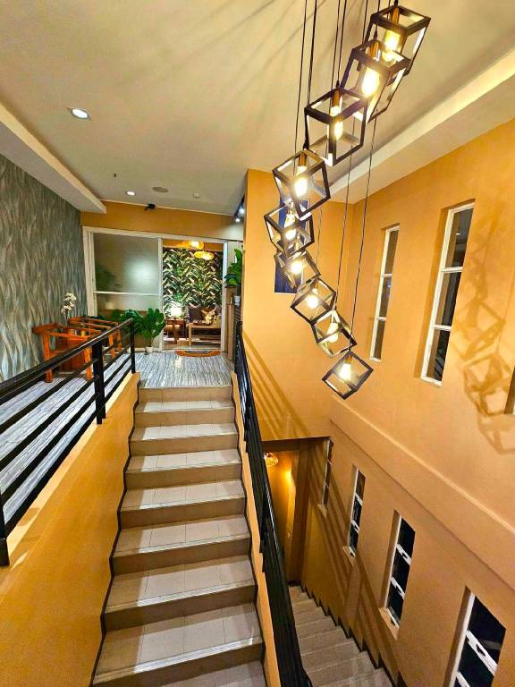 SPECTROOM SUITES URBIZTONDO — photo 2
