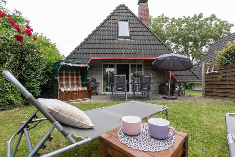 Ferienhaus Der kleine Leuchtturm Geschmackvoll und lichtdurchflutet. — photo 4