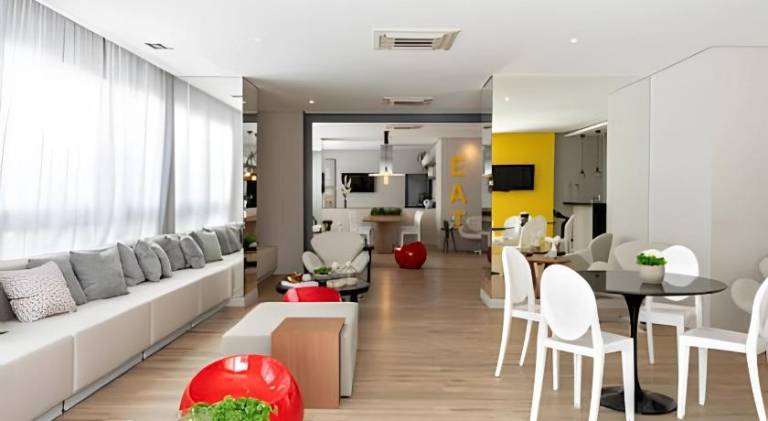 Holiday apartment with pool | Near Municipal Market — photo 4