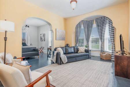 Apartment | Suitable for remote work in Indiana