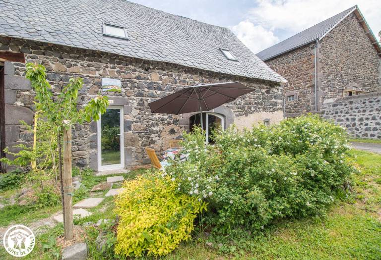 Gite with garden — photo 2