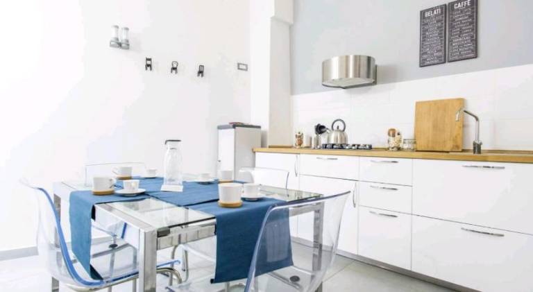 Holiday apartment with pool | Close to Naples Cathedral — photo 4