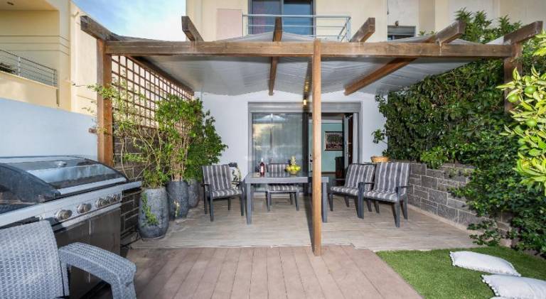 Fully equipped villa with BBQ, patio & yard | Next to the beach | Perfect for remote work | Dogs allowed — photo 4