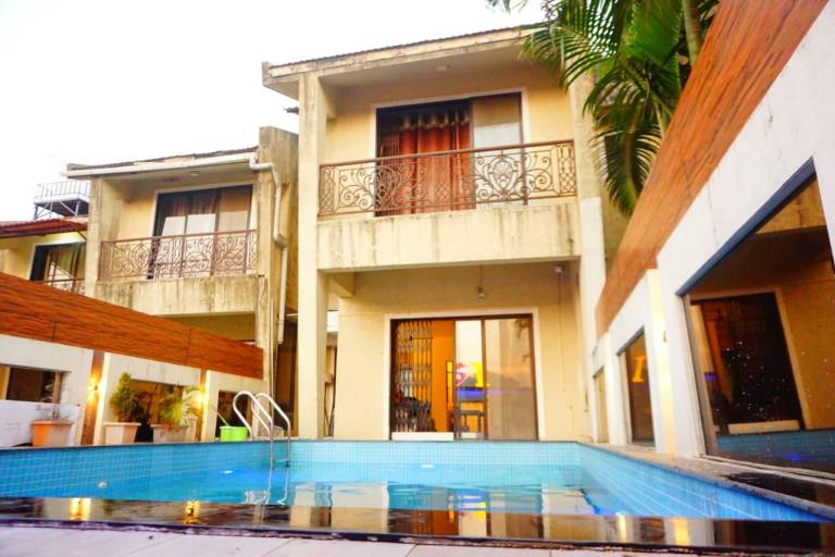 Villa with 3 rooms for 12 persons in Khandala