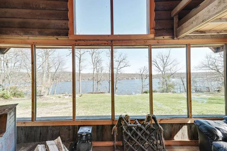 Cabin  Greenwood Lake