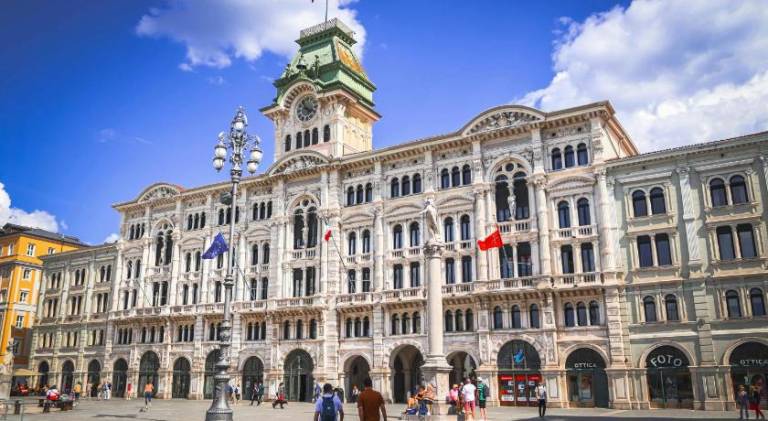 Piazza Unita 15 min walk - Design, Netflix e Wifi — photo 4