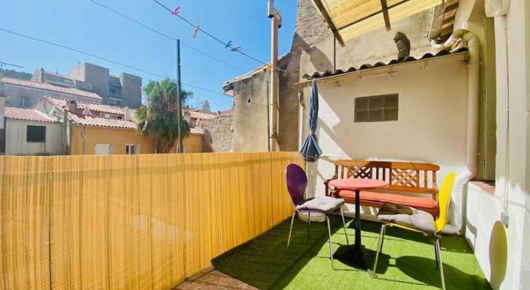 Apartment with terrace — photo 4