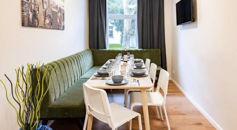 Etagenwohnung 110qm in der Villa Winckelmann — photo 4