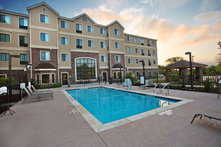 1 Bdrm Suite 1 King Nonsmoke