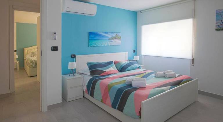 Rental apartment with 2 rooms for 4 persons in Montesilvano