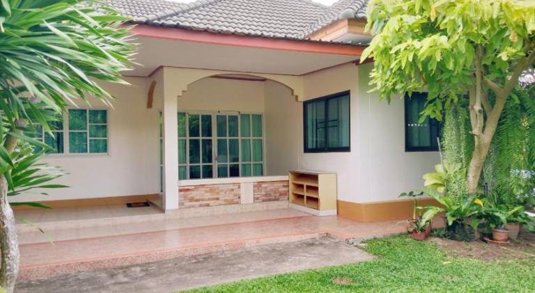 House with patio, grill & private pool | Suitable for remote work — photo 5