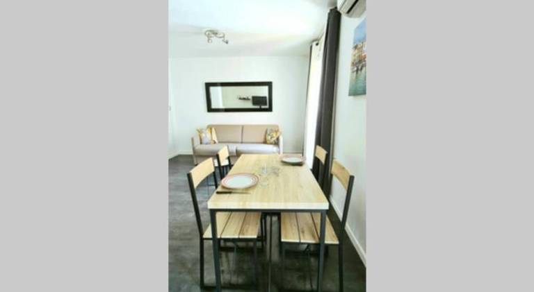 Rental apartment with 1 room for 2 persons in Cassis