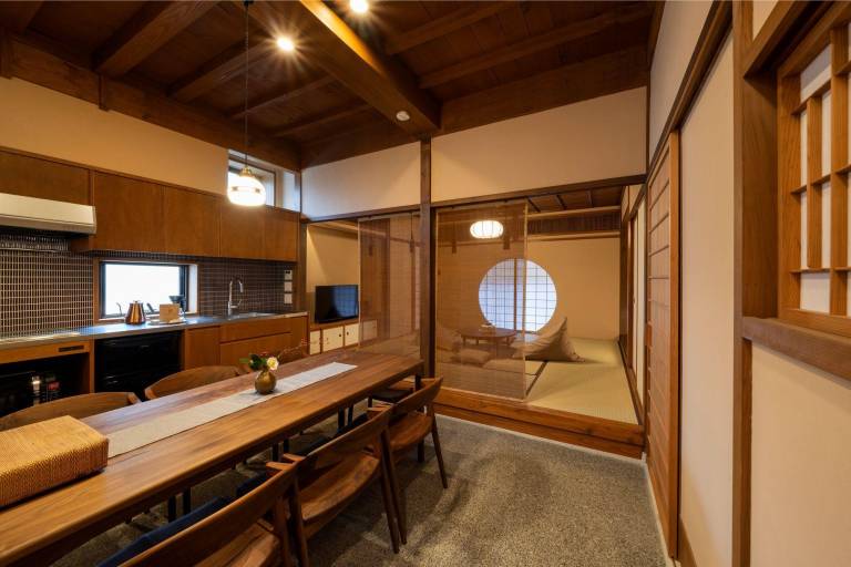 House 1 Chome-6 Hikosomachi
