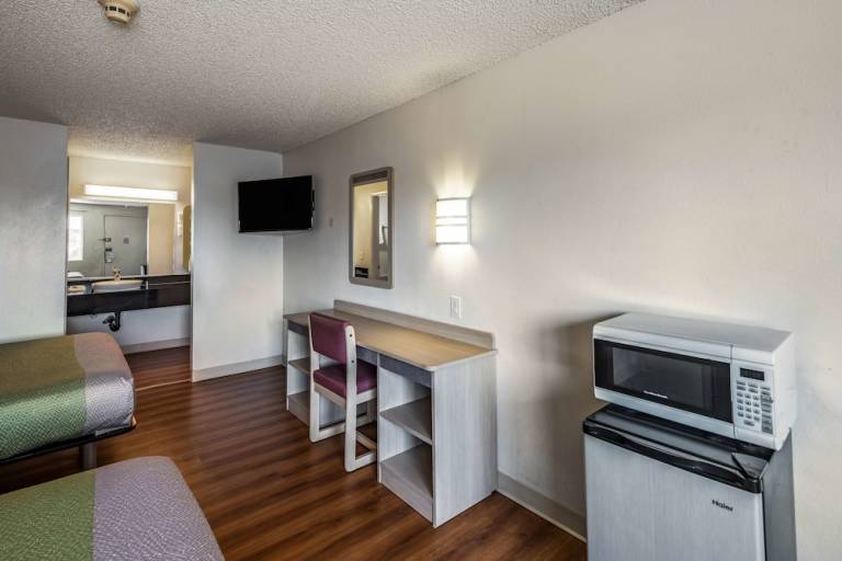 Motel  Lewiston