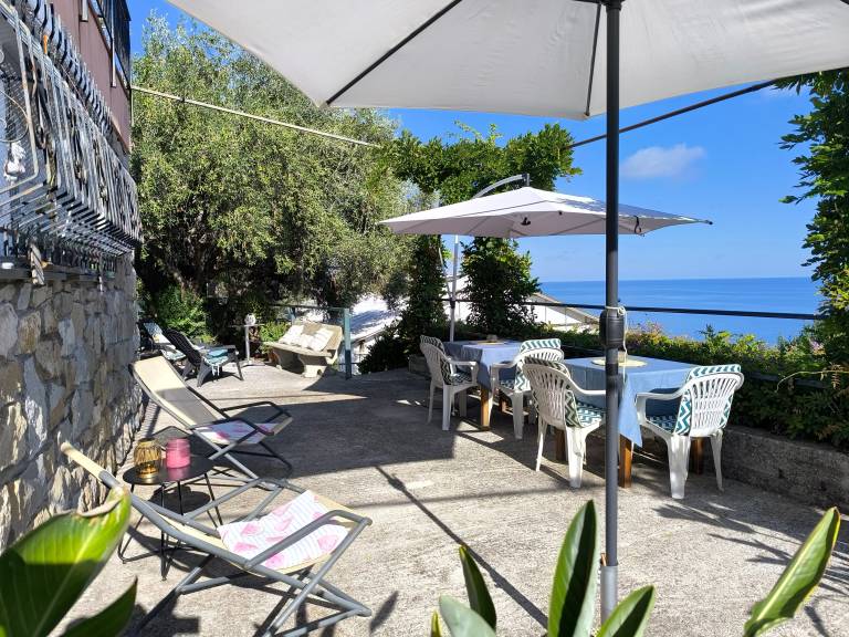 Apartment 'Gli Orti Sul Mare 1' with Sea View, Wi-Fi and Air Conditioning — photo 4
