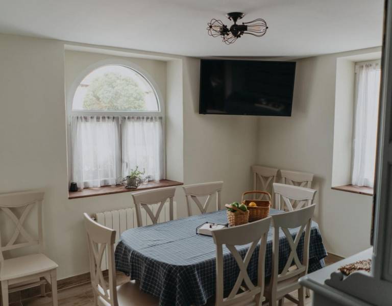Country House 'La Medica' with Mountain View, Private Terrace and Wi-Fi — photo 4