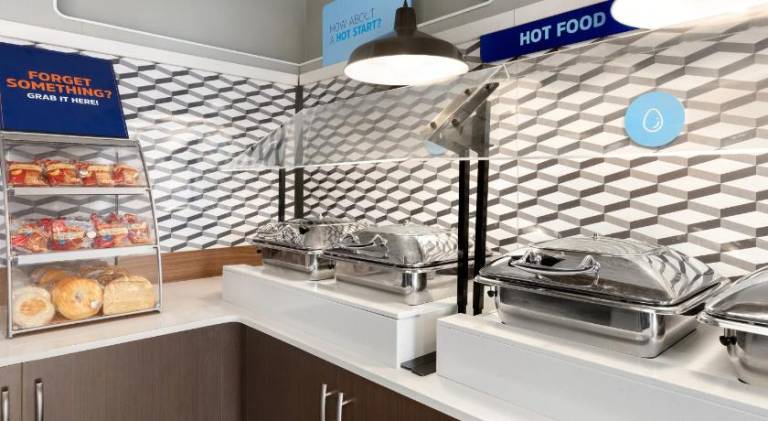 Holiday Inn Express & Suites Greenville-Downtown by IHG — photo 5