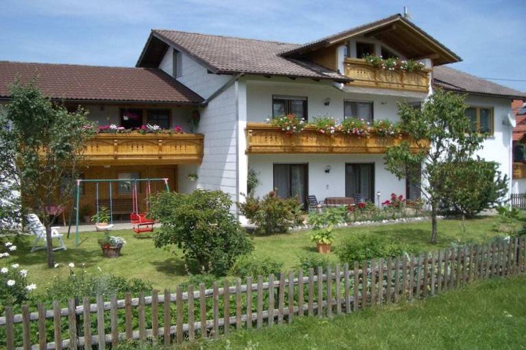 Ferienhaus Roßhaupten